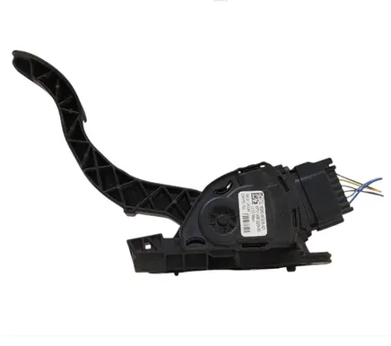 Volvo V70 Accelerator throttle pedal 6G929F836AD 6PV00922000