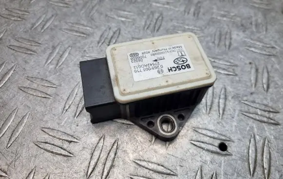 Subaru Outback ESP acceleration yaw rate sensor 0265005716 27542AG012