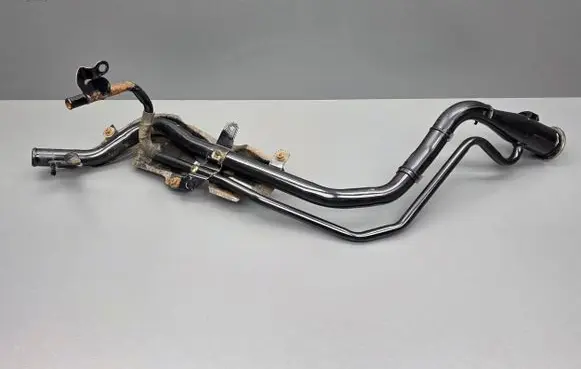 Fuel tank filler neck pipe