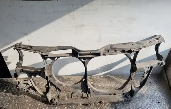 Volkswagen PASSAT B5 Radiator support slam panel