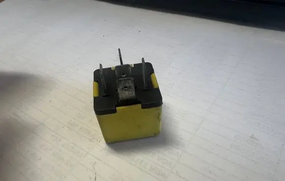 Nissan Micra Other relay 8200051112 12V40A 6GE30