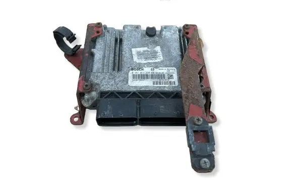 Iveco Daily 3rd gen Engine control unit/module 504073032 0281011228 0131613