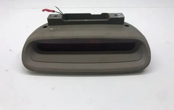 Hyundai Santa Fe Third/center stoplight