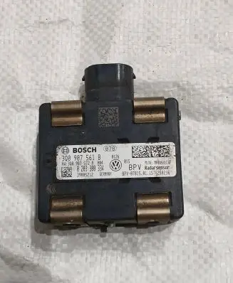 Volkswagen PASSAT B8 Distronic sensor radar 3Q0907572A 0203300334 3Q0907561B