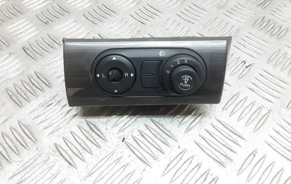 Chevrolet Captiva Headlight level height control switch 7F26