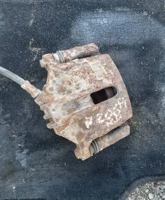 Peugeot 206 Front brake caliper