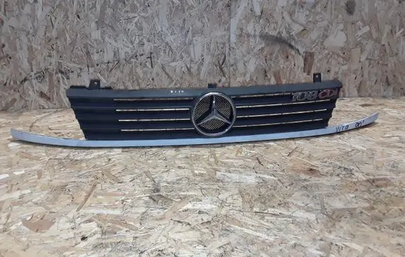 Mercedes-Benz Vito Viano W638 Front grill A6388880415