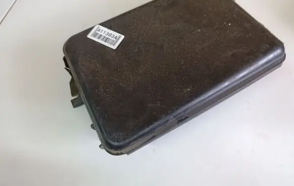 Audi A6 S6 C5 4B Engine control unit box