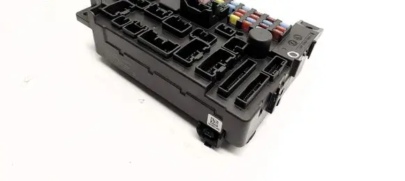 Mitsubishi Outlander Fuse module 8637A869