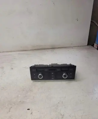 Audi A6 S6 C6 4F Climate control unit 4F2820043M