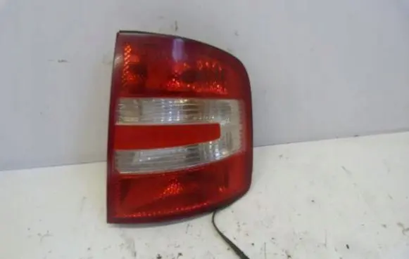Skoda Fabia Mk1 (6Y) Rear/tail lights
