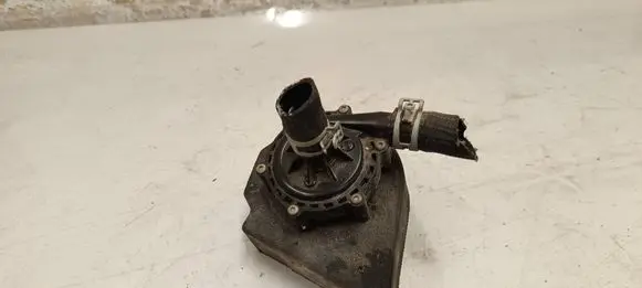 Tesla Model S Electric auxiliary coolant/water pump 106747300H