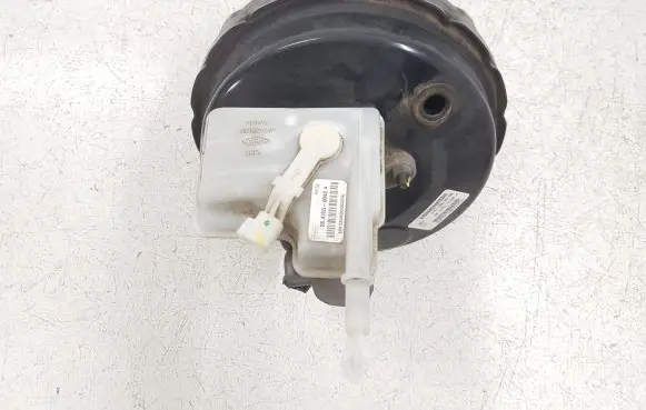 Ford Escape III Brake booster GV612B195 GV612B195AB 26775713204