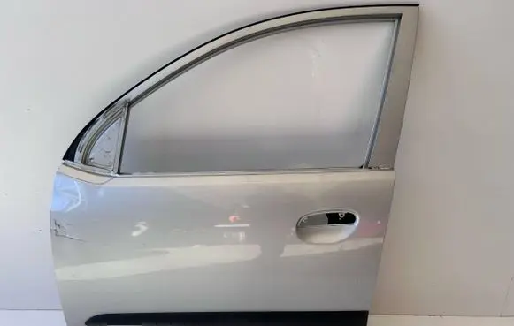 Hyundai i10 Front door