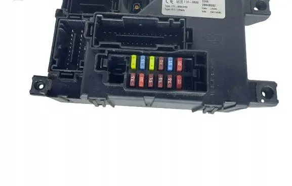 Fiat Grande Punto Fuse box set 00517187870