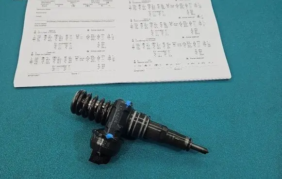 Volkswagen Touran I Fuel injector 0414720215 IMPRK1524225