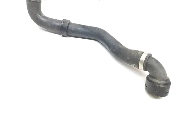 Volvo S90, V90 Engine coolant pipe/hose 31474845