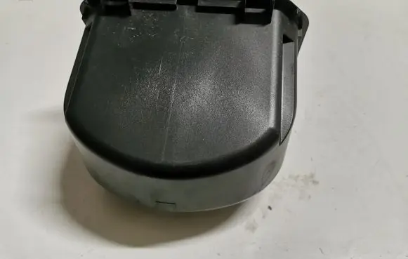 BMW 3 F30 F35 F31 Fuse box cover 9224854
