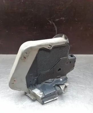 Lexus IS 220D-250-350 Rear door lock 612306