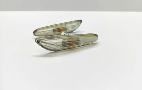 BMW 5 E60 E61 Front fender indicator light 7165742 71657421