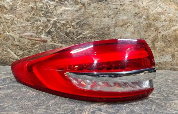 Ford Fusion II Rear/tail lights HS7313405AB
