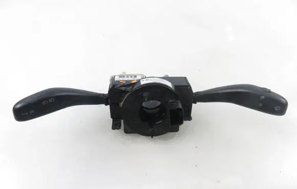 Volkswagen Polo IV 9N3 Wiper turn signal indicator stalk/switch 6Q0953503CE