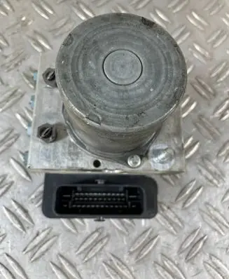 Mercedes-Benz V Class W447 ABS Pump A4479008609