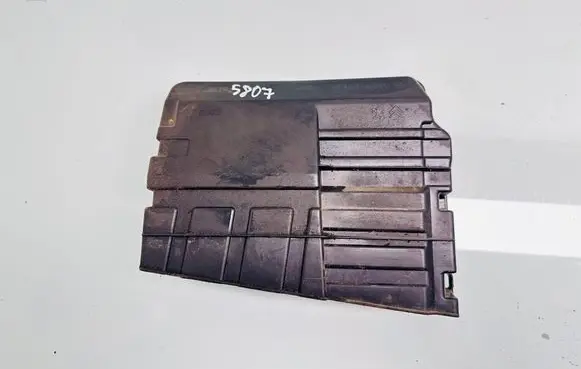 Citroen Jumpy Fuse box cover 9672188380
