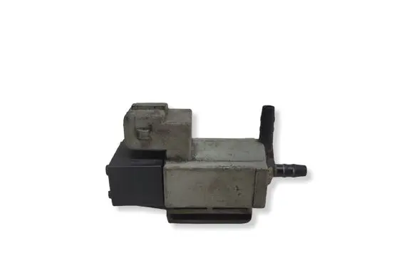 Hyundai i40 Turbo solenoid valve 