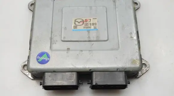 Mazda 5 Engine control unit/module L82318881D