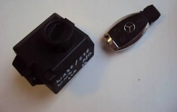 Mercedes-Benz CLA C117 X117 W117 Ignition lock 29991101 A2469054702