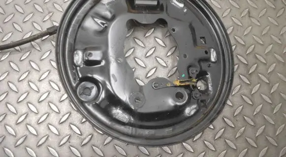 Skoda Enyaq iV Rear brake disc plate dust cover 2732208132 1EA609075