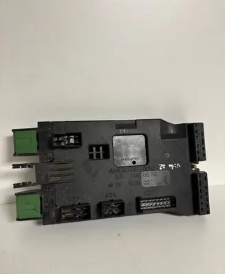Mercedes-Benz Vito Viano W638 Fuse module 0005400650 08501002