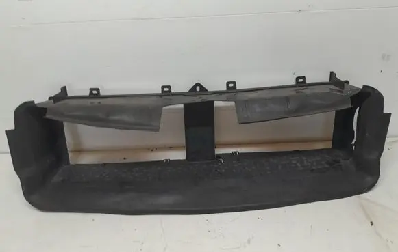 Intercooler air guide/duct channel