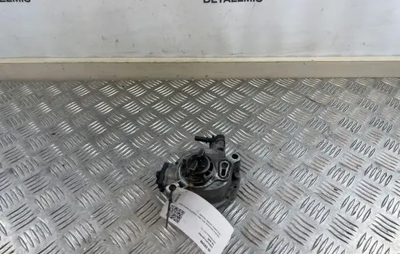 Ford Ecosport Vacuum pump 9804021880