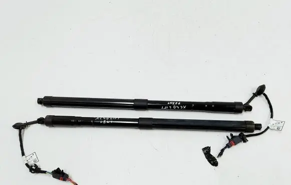 Volvo XC40 Tailgate strut 32384408
