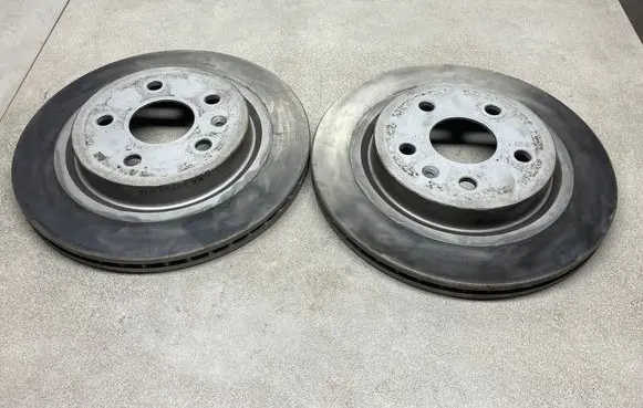 Opel Insignia A Rear brake disc 40063802
