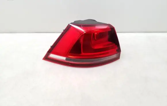 Volkswagen Golf VII Rear/tail lights 5G9945095C