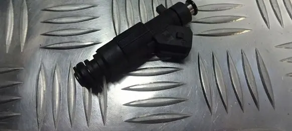 Seat Ibiza II (6k) Fuel injectors set 0280155919