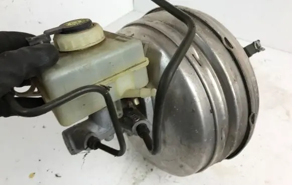 BMW 5 E60 E61 Brake booster 296765937051 32067179