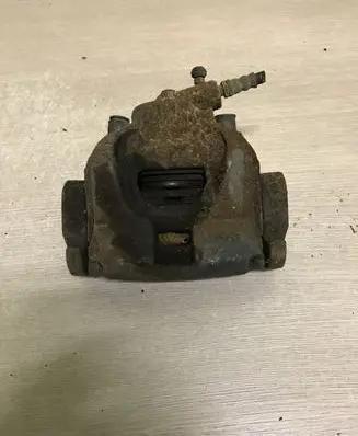 Ford Mondeo MK IV Front brake caliper