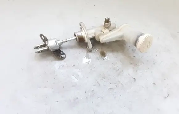 Mitsubishi Pajero Clutch master cylinder NOCODE