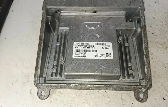 Mercedes-Benz C W204 Engine control unit/module A2669000900 5WK90848 A0034466040