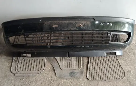 Opel Zafira A Front bumper