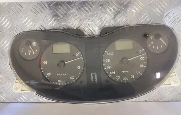 Volkswagen Sharan Speedometer (instrument cluster) 7M0919882N