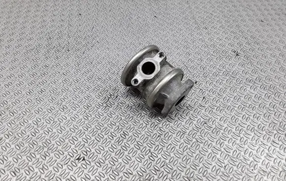Audi A6 S6 C5 4B EGR valve 06C131102A