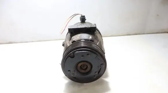 Renault Laguna II Air conditioning (A/C) compressor (pump) 11185181054