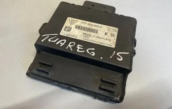 Volkswagen Touareg II Other control units/modules 7PP959663E