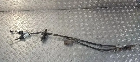 Honda CR-V Gear shift cable linkage