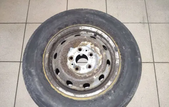 Ford Transit R15 spare wheel 1374080080